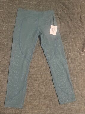 Zyia NWT Floral Print Leggings